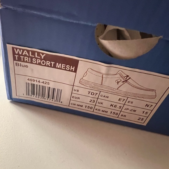 Blue boy hey dude shoes no tie - Picture 3 of 3